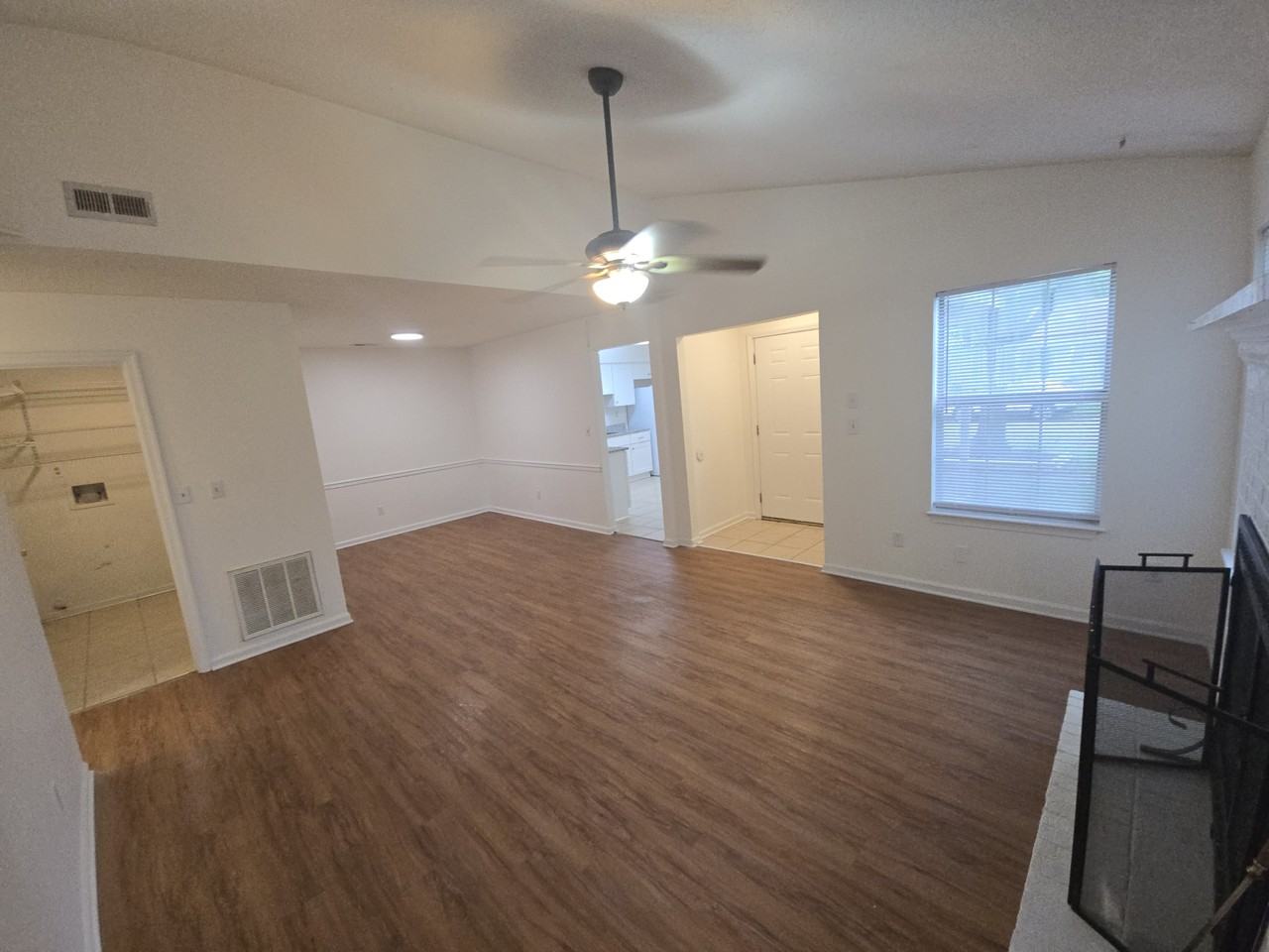 4016 Rainbow Dr #1 - Photo 7 of 23