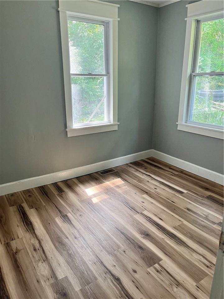 642 Stacia Dr - Photo 6 of 9