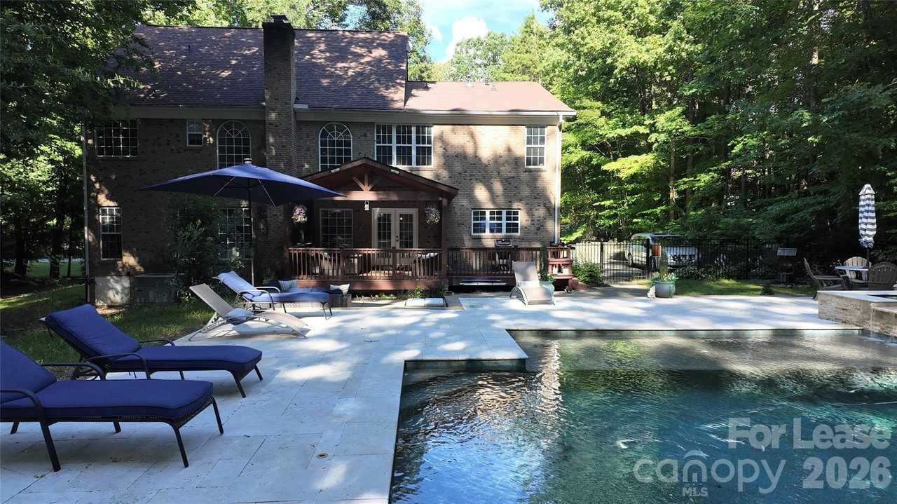 410 Farm Branch Dr - Photo 6 of 34