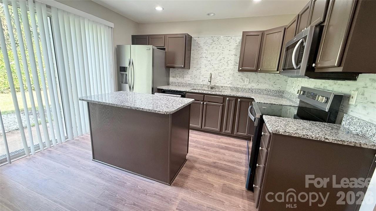 12571 Bluestem Ln - Photo 5 of 16