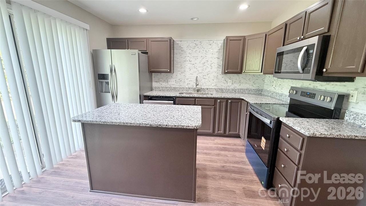 12571 Bluestem Ln - Photo 6 of 16