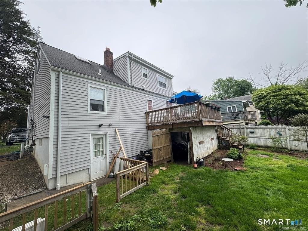 165 Greenfield Dr - Photo 7 of 33