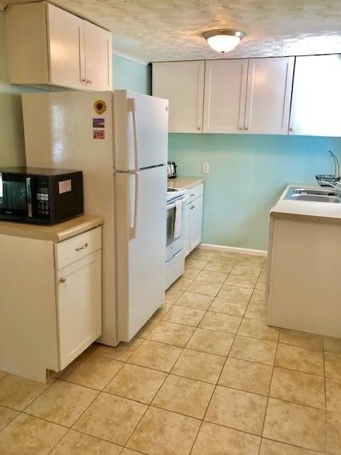579 Beach Rd - Photo 7 of 12