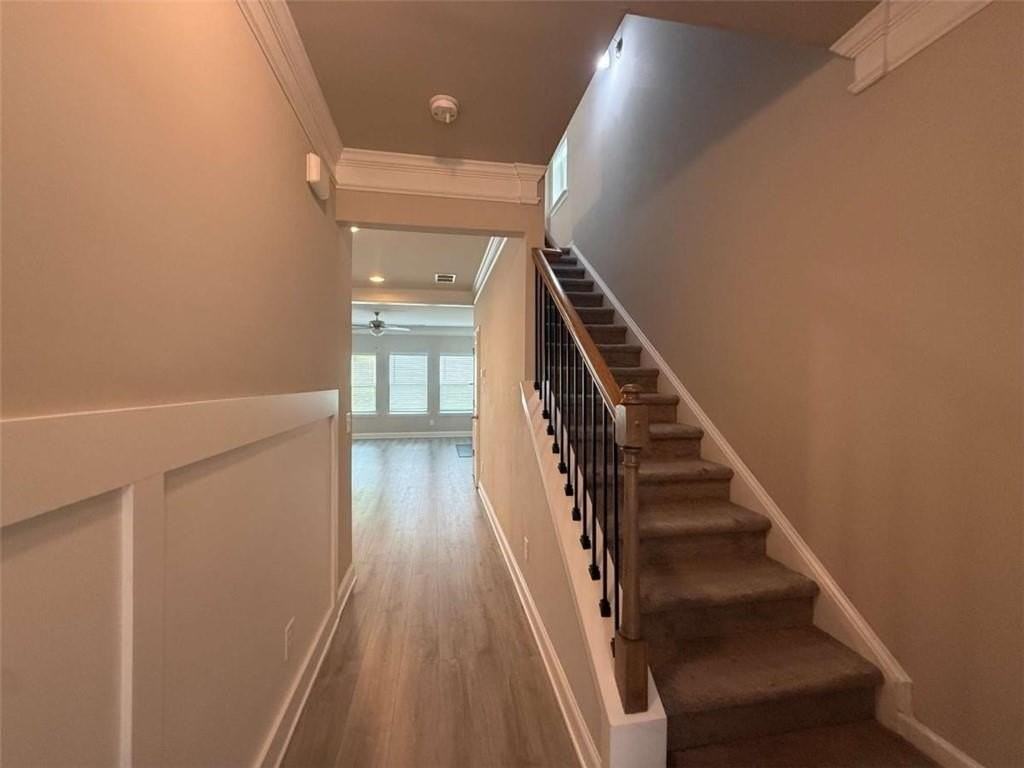 1521 Winding Ridge Trl - Photo 3 of 20