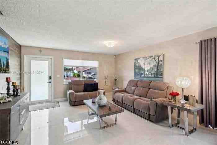 13222 Sw 39th Ter - Photo 3 of 14