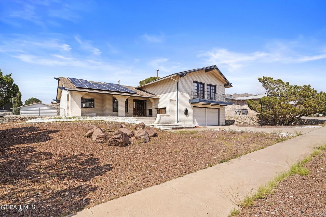 6417 Pino Real Dr - Photo 3 of 44