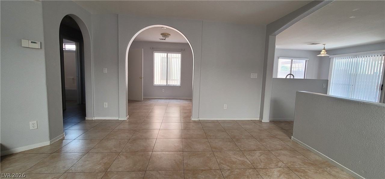 9584 Allison Ranch Ave - Photo 6 of 27