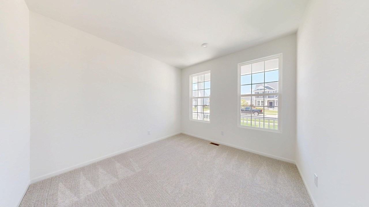 826 Kuss Dr - Photo 6 of 21