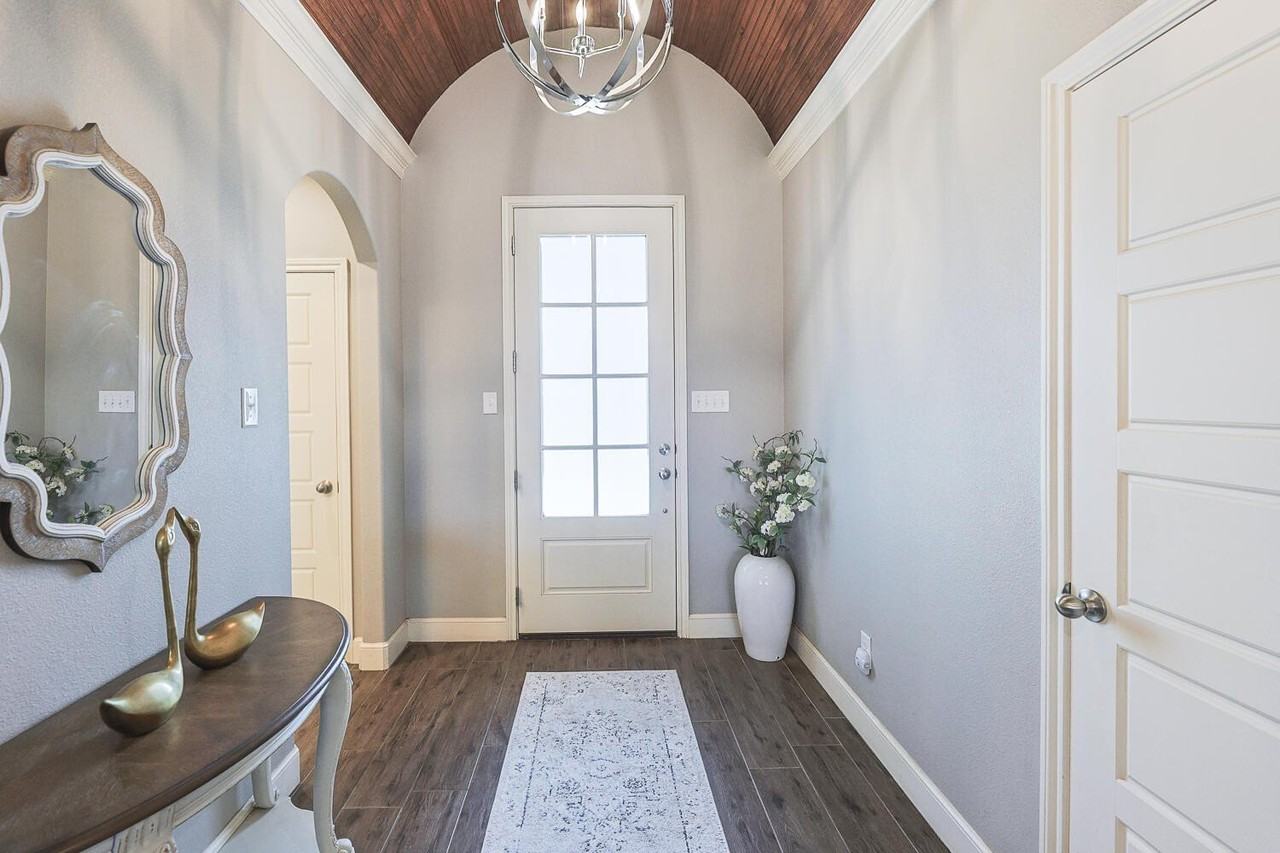 3904 125th St - Photo 5 of 39