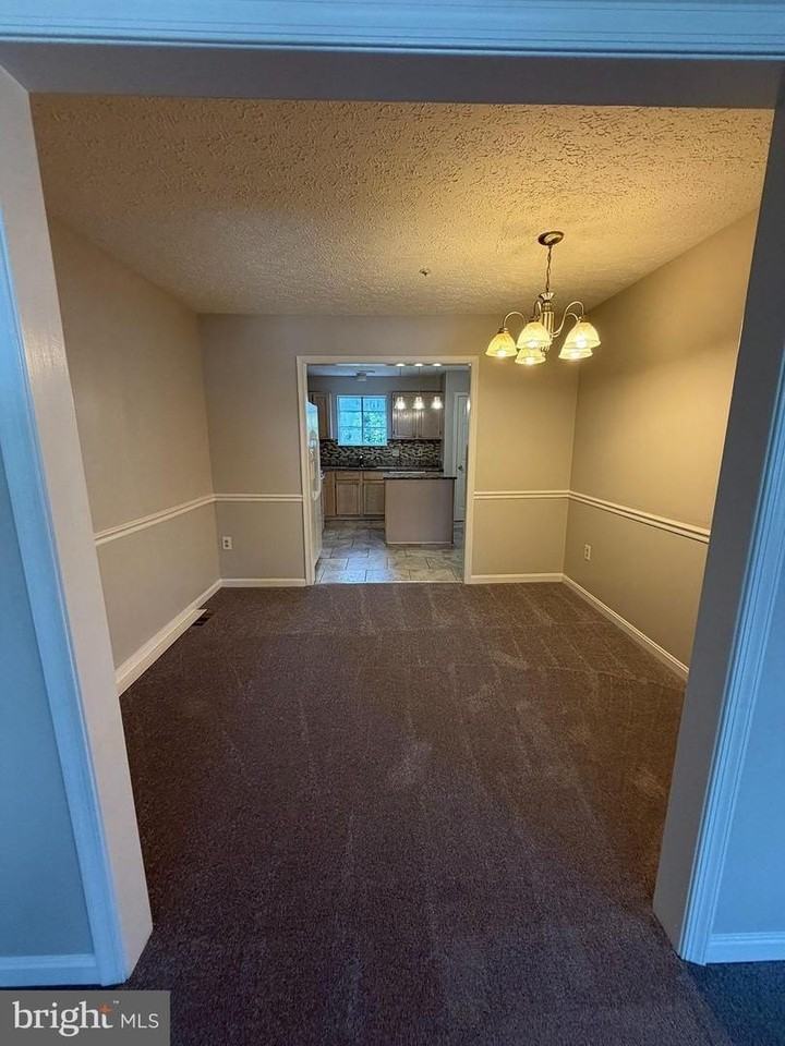 2220 Conquest Way - Photo 6 of 20