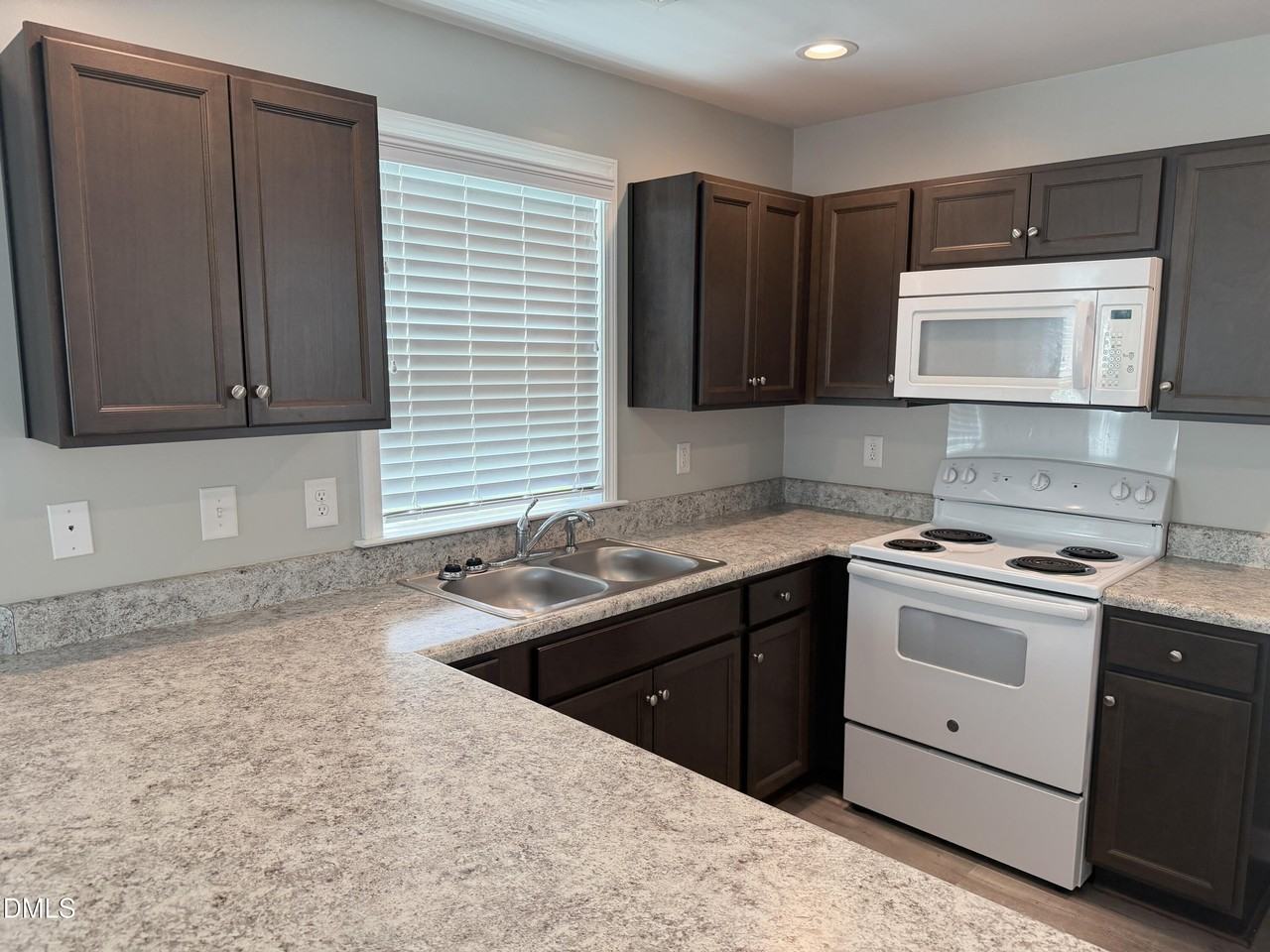 1577 N Carolina 39, Selma NC 27576 - Photo 6 of 14