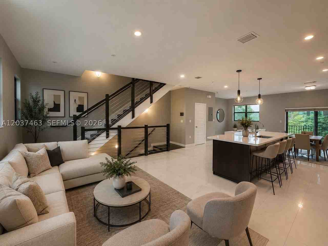 10467 Nw 82nd St #2 - Photo 4 of 4
