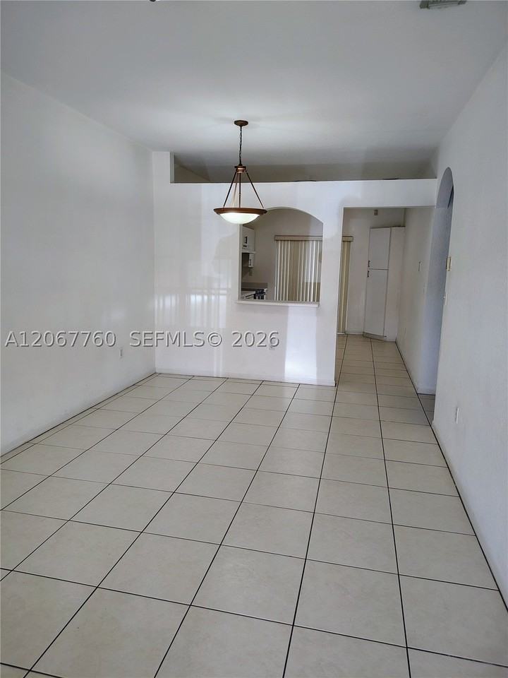 6990 Nw 179th St #101-2 - Photo 3 of 8
