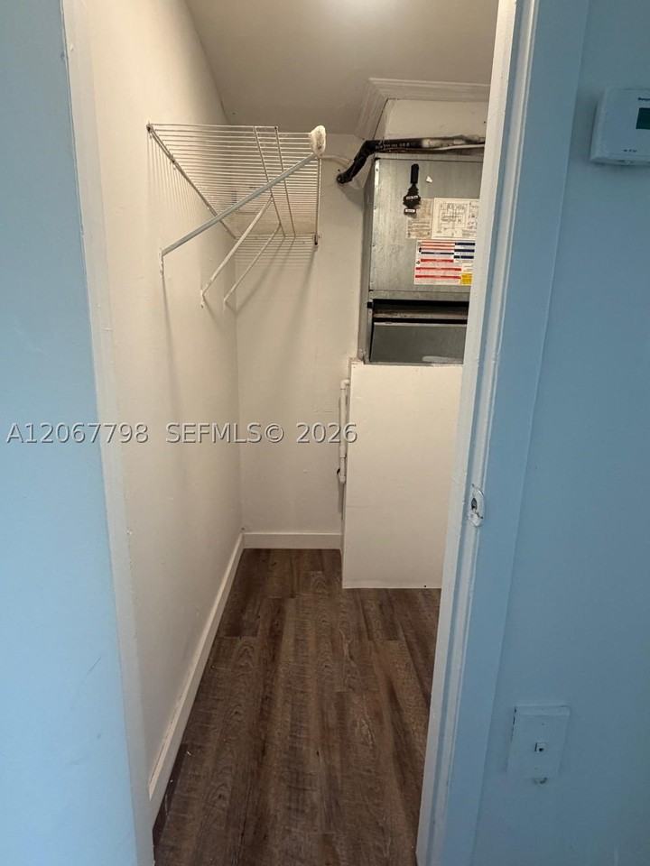 670 Ne 88th Ter #5 - Photo 6 of 12