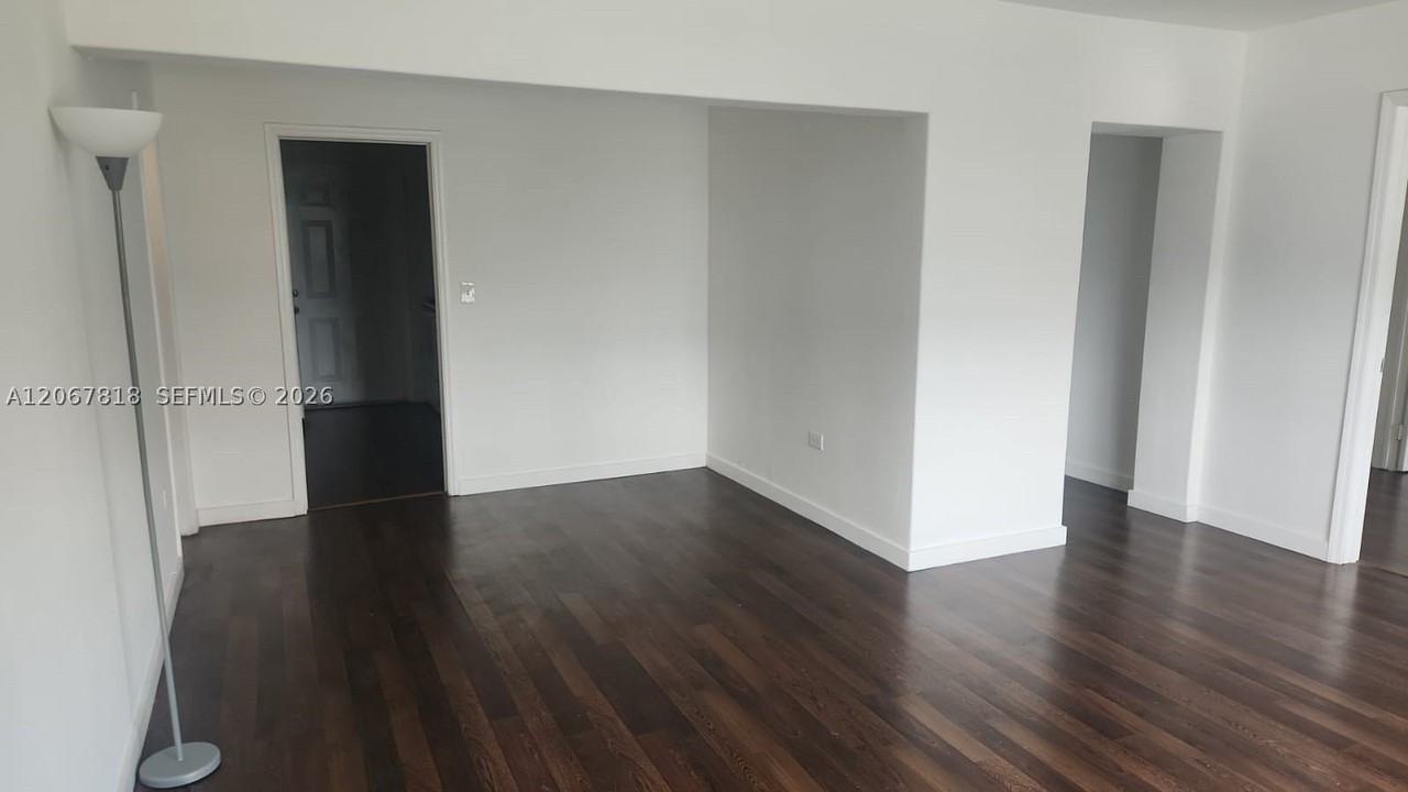 428 Ne 82nd St #4E - Photo 5 of 13