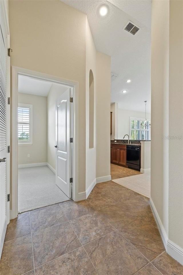 35 Riverview Bnd S #1841 - Photo 6 of 34