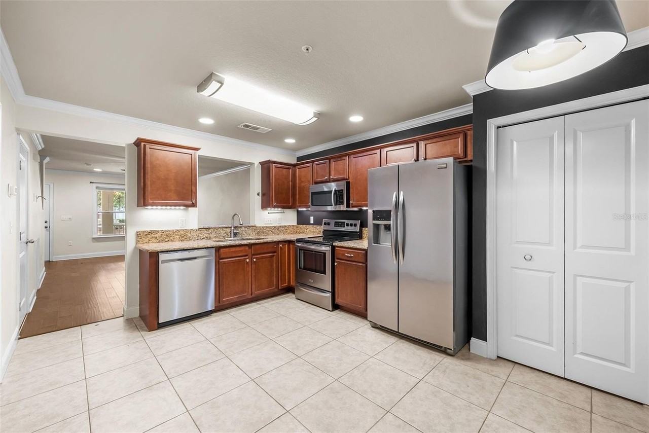 4605 Sw 48th Dr #155 - Photo 7 of 21