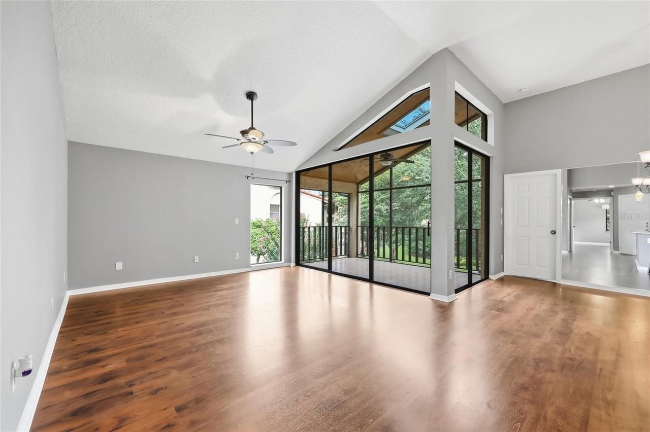 2922 Lake Pineloch Blvd #15-21 - Photo 5 of 46