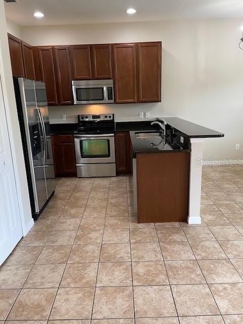 3809 Black Spruce Ln - Photo 4 of 17