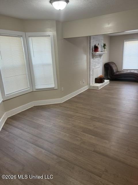 2702 Jamestown Way - Photo 4 of 6
