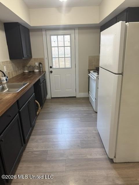 2702 Jamestown Way - Photo 5 of 6