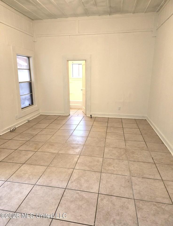 1284A A And D Dr - Photo 4 of 5