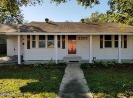 featured image of 2203 26th St
