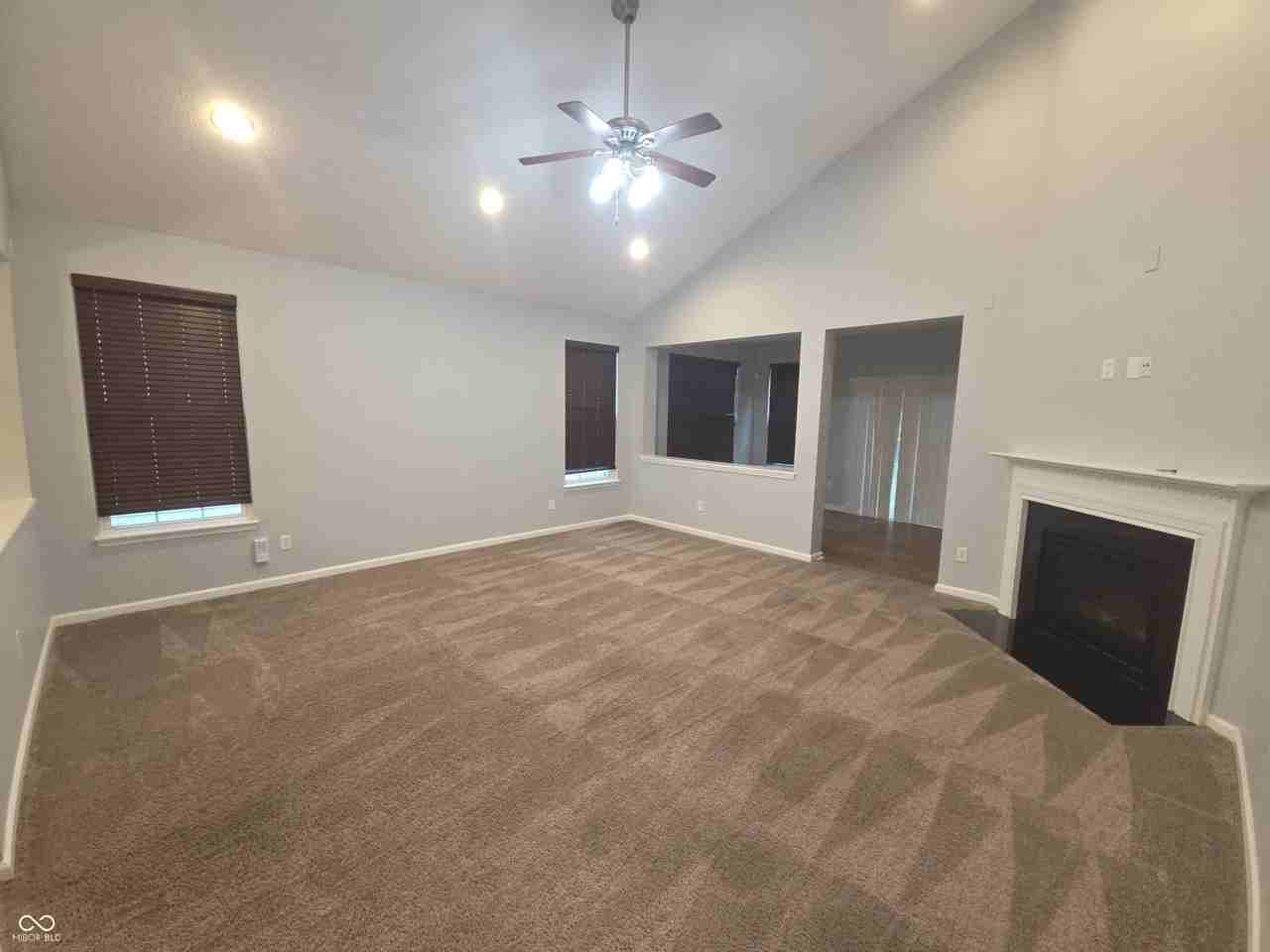 13551 Cuppertino Ln - Photo 5 of 27