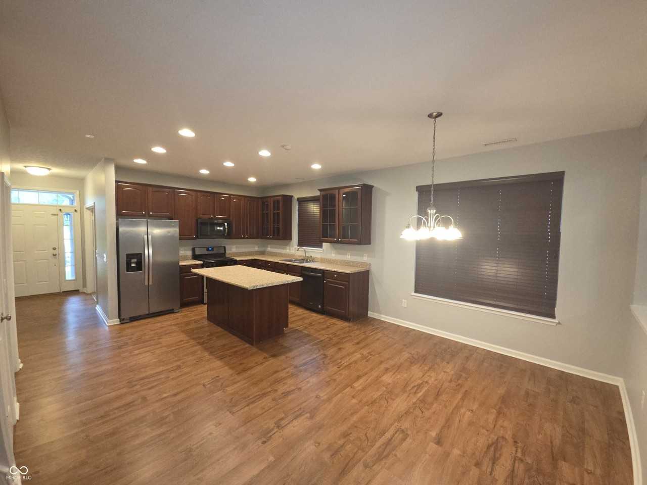 13551 Cuppertino Ln - Photo 6 of 27