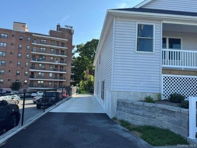 306 S Regent St #B - Photo 2 of 16