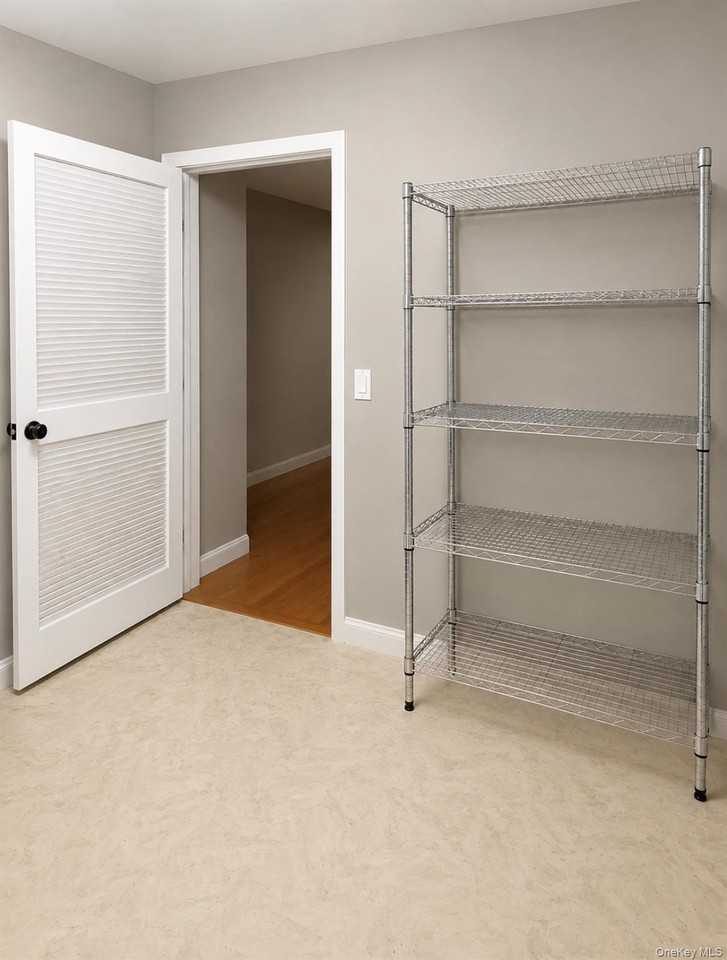 24 Waterford Cir - Photo 5 of 13