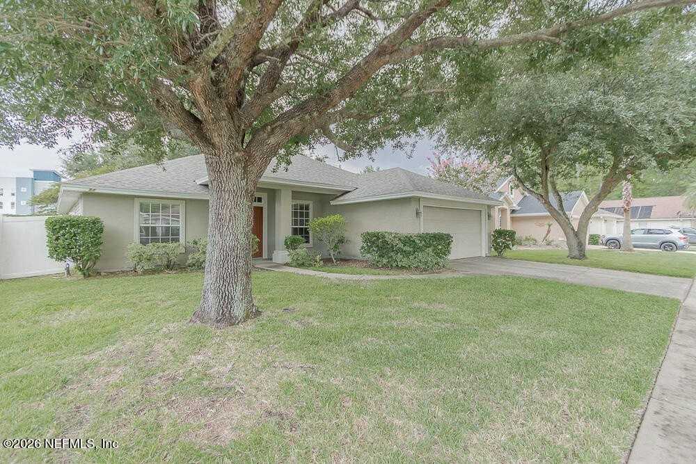 684 Sid Dr - Photo 4 of 43