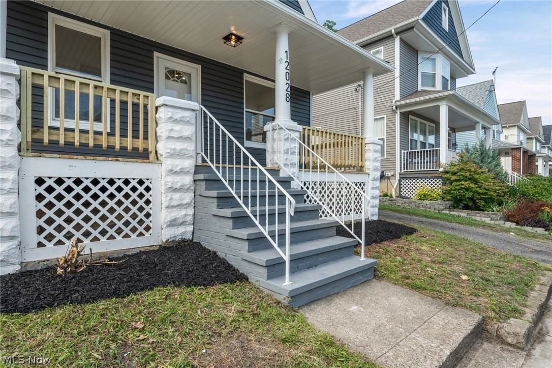 12028 Wade Park Ave - Photo 4 of 39