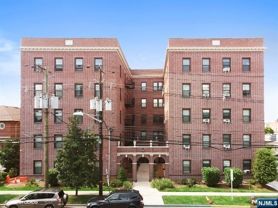 855 Broad Ave #B2 - Photo 1 of 1