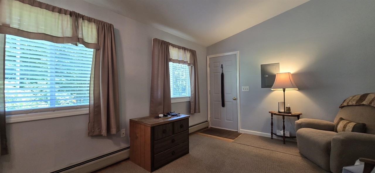 103B South Rd - Photo 4 of 17