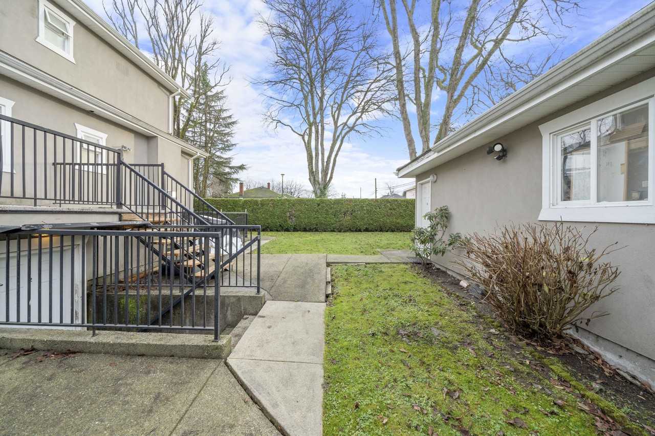 W 27th Ave & Oak St - Photo 6 of 6