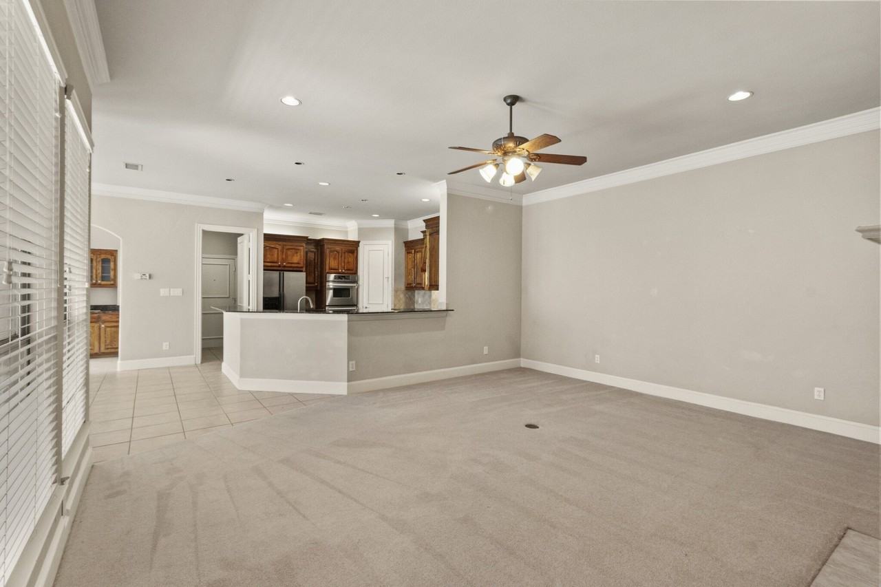 3240 Forestbrook Dr - Photo 5 of 20