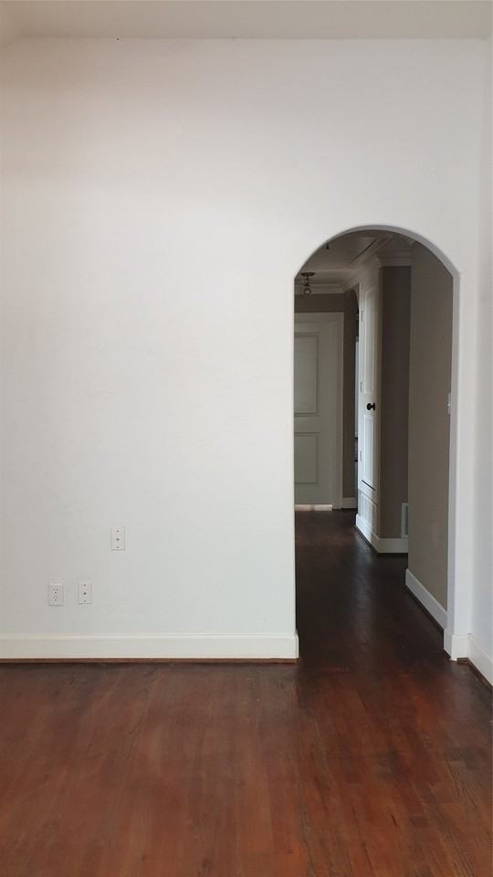 2700 Taft Blvd - Photo 5 of 40