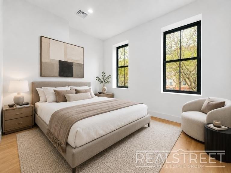 346A Chauncey St #1 - Photo 3 of 12