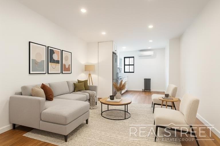 152A Macdougal St #1 - Photo 2 of 16