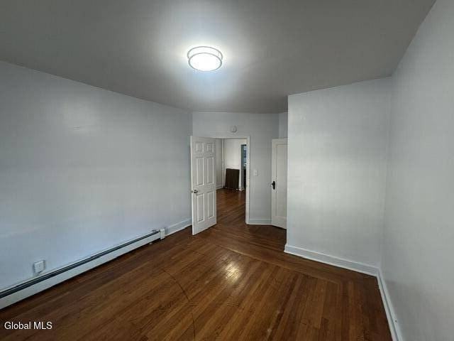 442 Morris St #1F - Photo 7 of 18