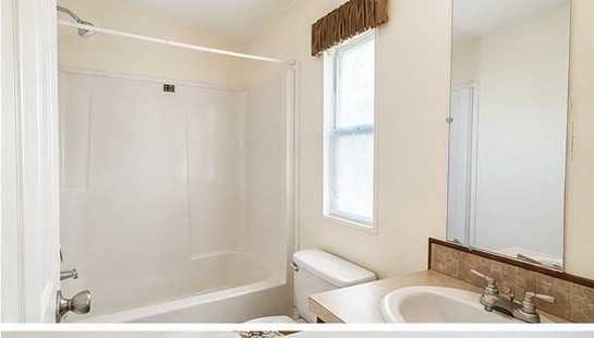 402 Nw 12th St - Photo 7 of 9