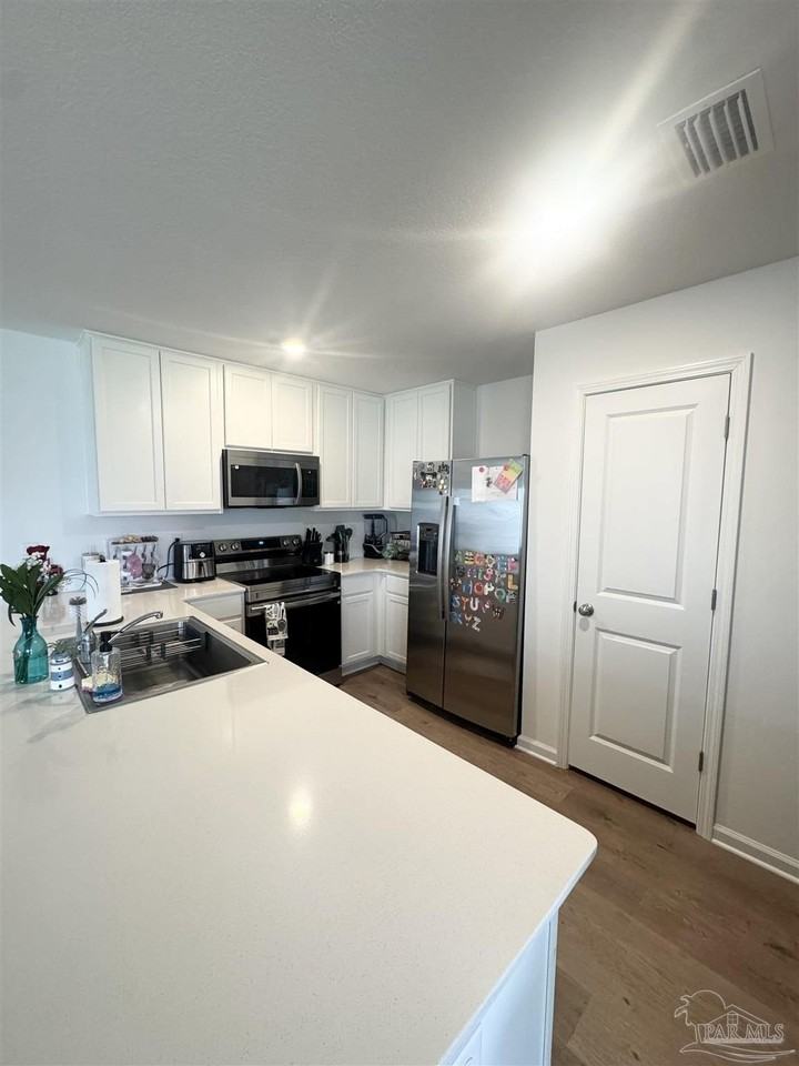 4670 Eagles Ridge Rd - Photo 3 of 27
