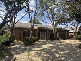 featured image of 2604 Caldera Dr
