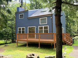 featured image of 362 Somerset Dr
