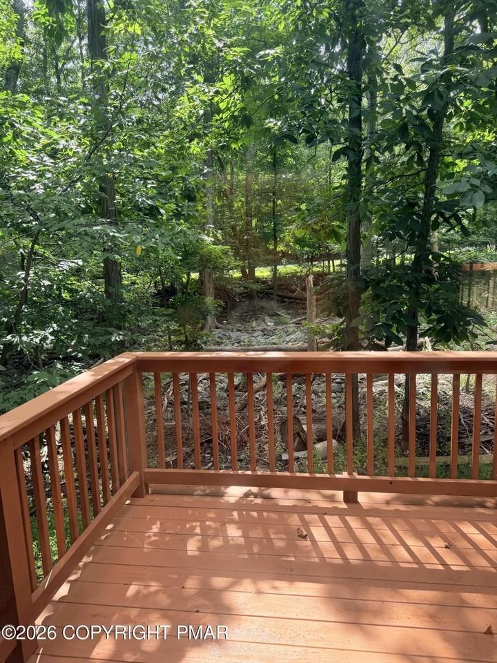 362 Somerset Dr - Photo 4 of 20