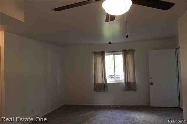 37 Maplecrest Dr - Photo 4 of 37