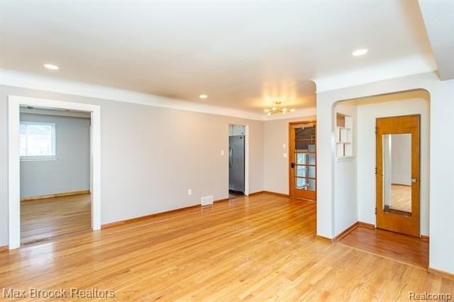 8501 Northfield Blvd - Photo 6 of 38