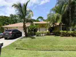 featured image of 1273 Sw Granville Ave