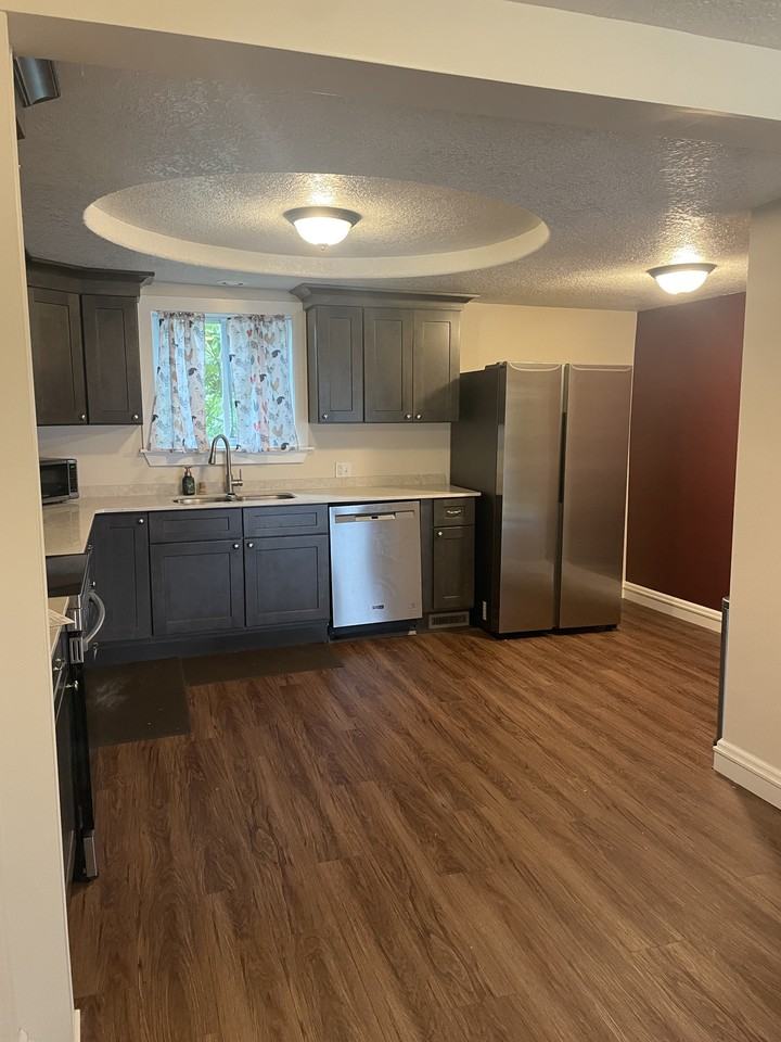 34 Oak St #1 - Photo 5 of 36